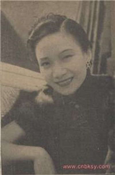 许曼丽的写真-青青电影1937 年第3...