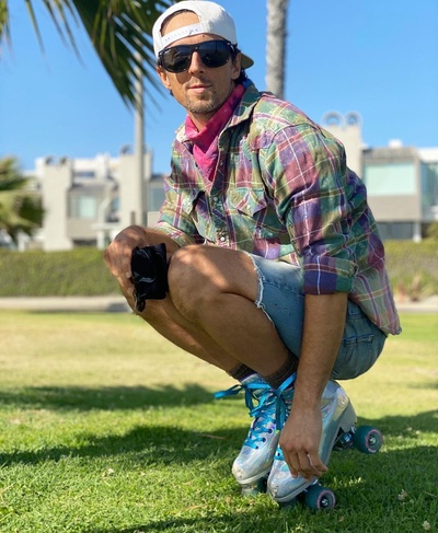 杰森·玛耶兹的写真