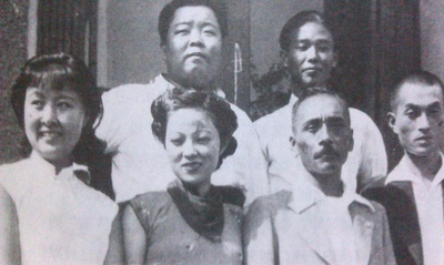 李香兰的写真-凌元（张敏）、刘恩甲