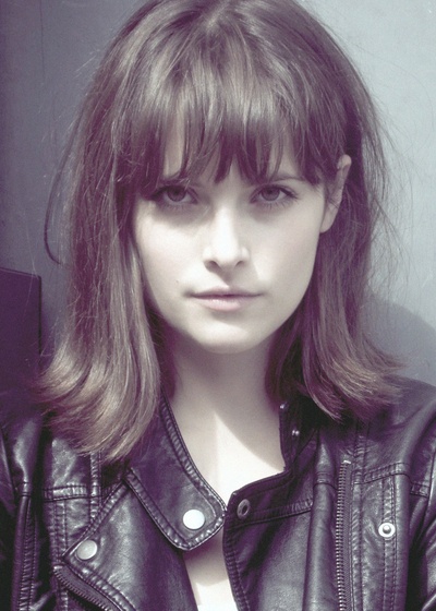 汉纳·布里特兰德的写真