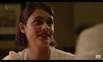 汉纳·布里特兰德的写真-从那句terrific喜欢上她...