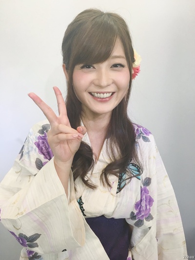 石原莉奈的写真-石原莉奈