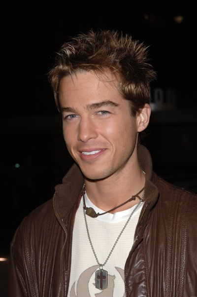 莱安·卡勒斯的写真