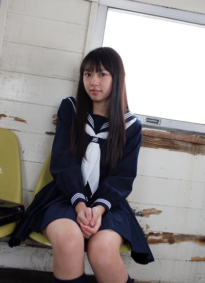 彩月贵央的写真