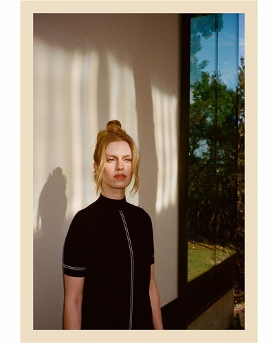 巴尔巴拉·邓克尔尔曼的写真-May 2021