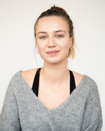 佐伊·马奇尔的写真