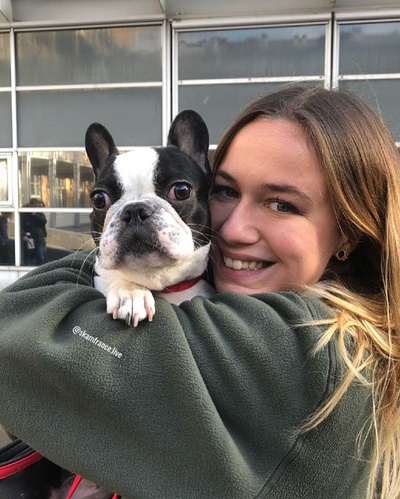 佐伊·马奇尔的写真