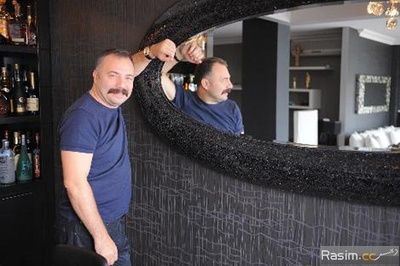 奥克泰·凯纳尔扎的写真-Oktay Kaynarca - ada...