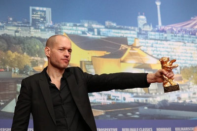 那达夫·拉皮德的写真