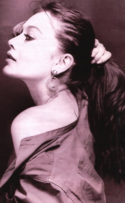 维罗妮卡·拉里奥的写真