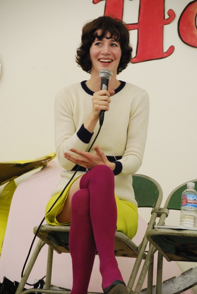 米兰达·裘丽的写真