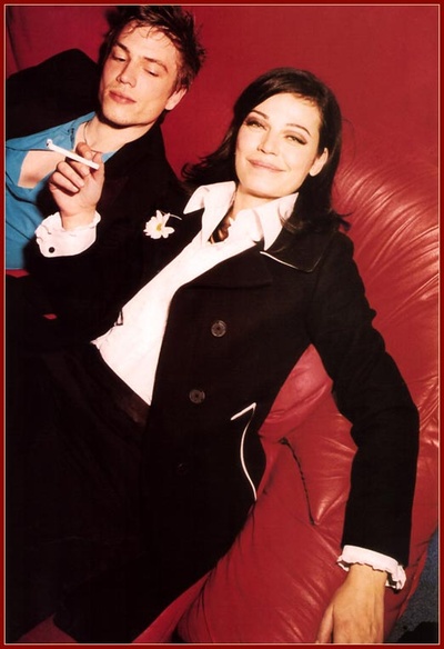 西里尔·索文尼的写真