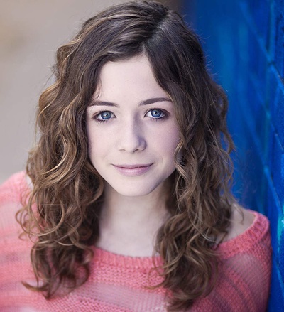 海莉·基特尔的写真