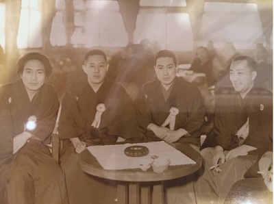 月形龙之介的写真-左起：月形龍之介、嵐...