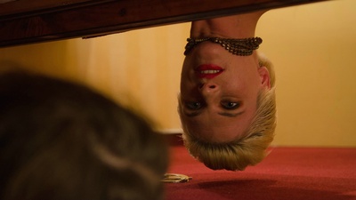 莉娜·劳泽米斯的写真