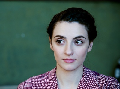 谢妮布·萨利赫的写真