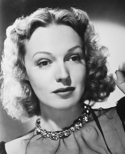 丽塔·约翰森的写真