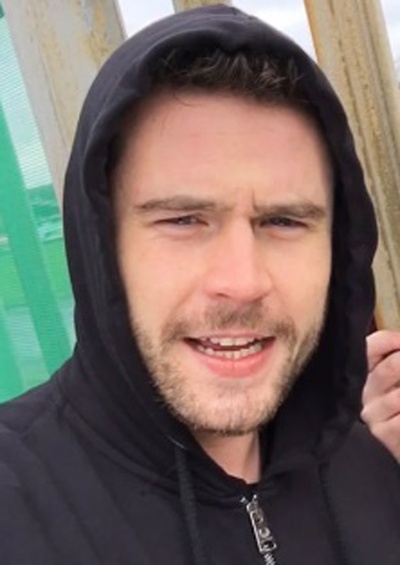 丹尼·米勒的写真