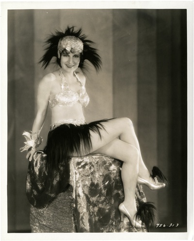 艾弗琳·布伦特的写真