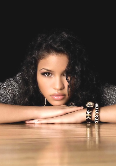 凯茜·温图拉的写真