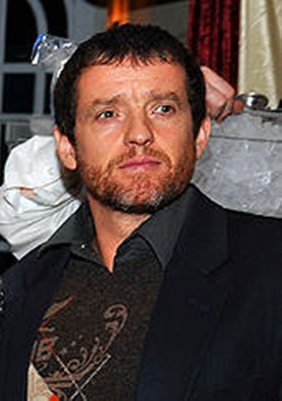 路易斯·费雷拉的写真