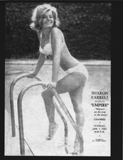 莎朗·法雷尔 的写真-Sharon Farrell