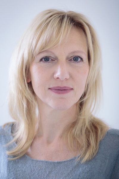 约翰娜·特尔·斯蒂格的写真-金发一直没变