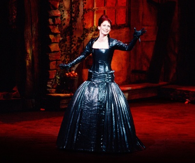 琵雅·道韦斯的写真-Milady de Winter in 3 ...