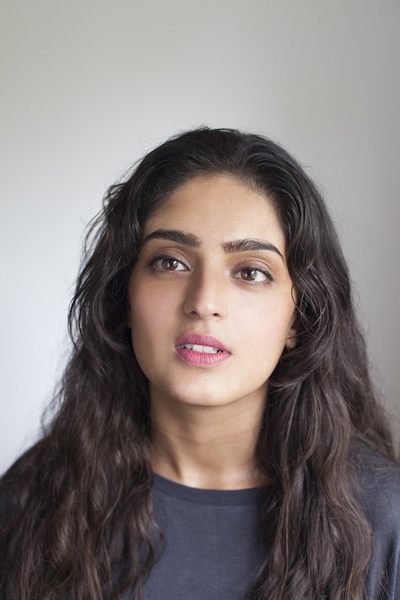 曼蒂普·迪伦的写真