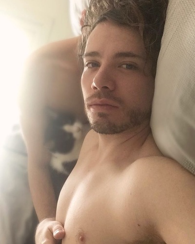 菲利普·马泽蒙巴彻尔的写真-帅啊