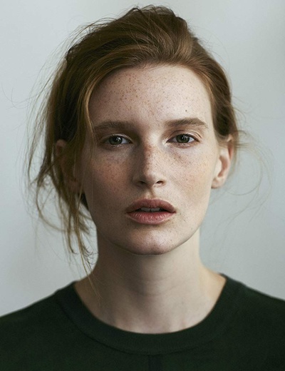 格鲁吉亚·沃特斯的写真