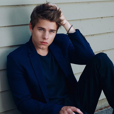 杰克·曼利的写真