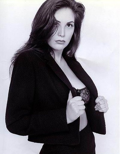 加布里埃·霍尔的写真