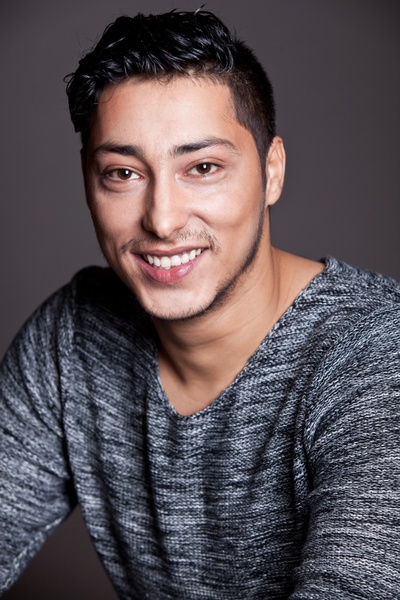 马蒙·埃尔尤努西的写真