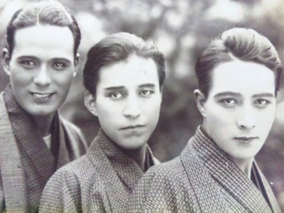 高田稔的写真-鈴木傳明、岡田時彦、...