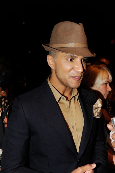 杰伊·曼努埃尔的写真