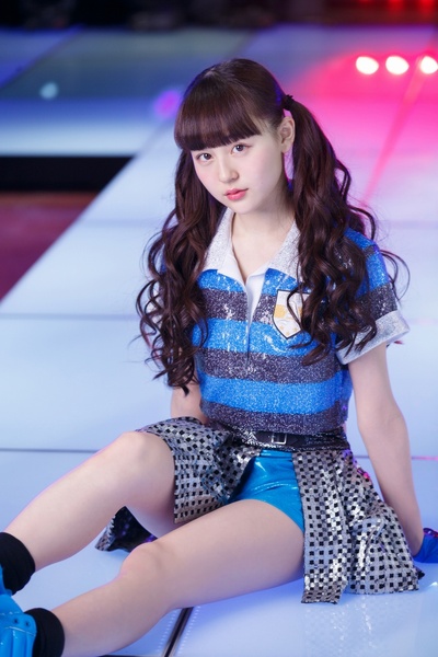 牧野真铃的写真