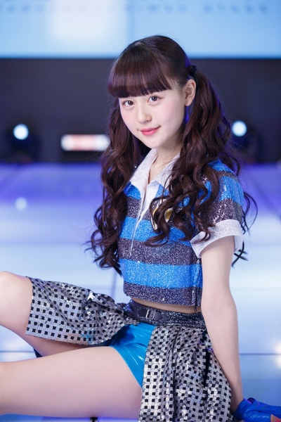 牧野真铃的写真