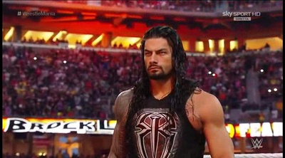 罗曼·雷恩斯的写真