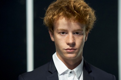 乔纳斯·霍登里德尔的写真