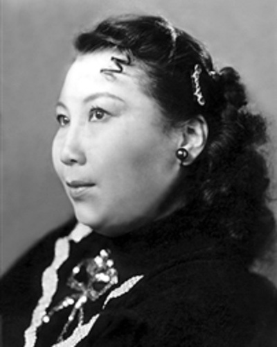 蒙纳的写真-http://www.cfs-cn.com...