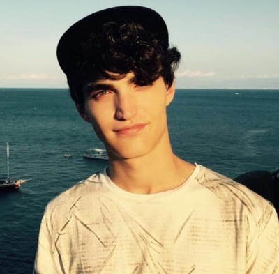 罗科·法萨诺的写真