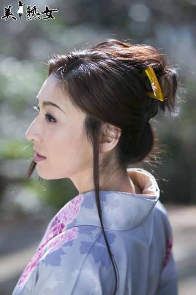 松本まりな的写真