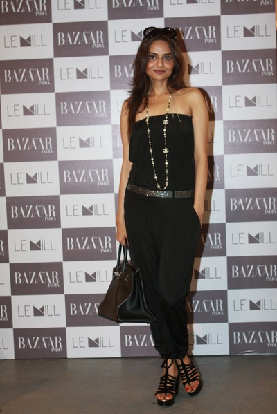 玛德胡.拉格纳特的写真