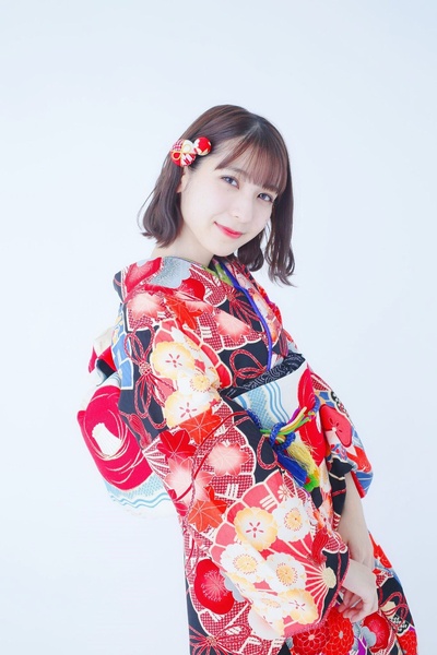 松冈菜摘的写真