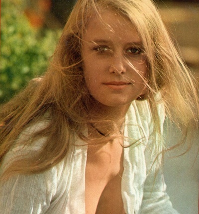 埃娃·阿克森的写真