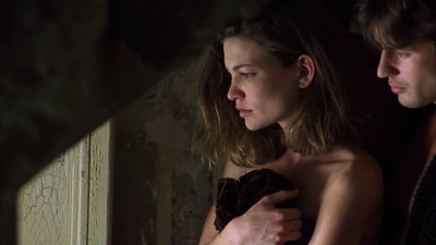 奥黛·英格兰的写真