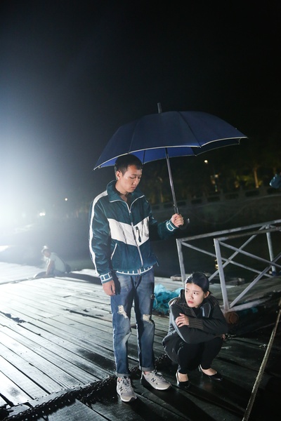 余乐欣的写真-《你是风吹来的方向》...