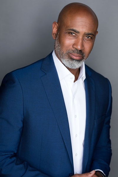 拉蒙特·汤普森的写真