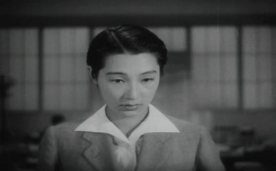 高峰三枝子的写真